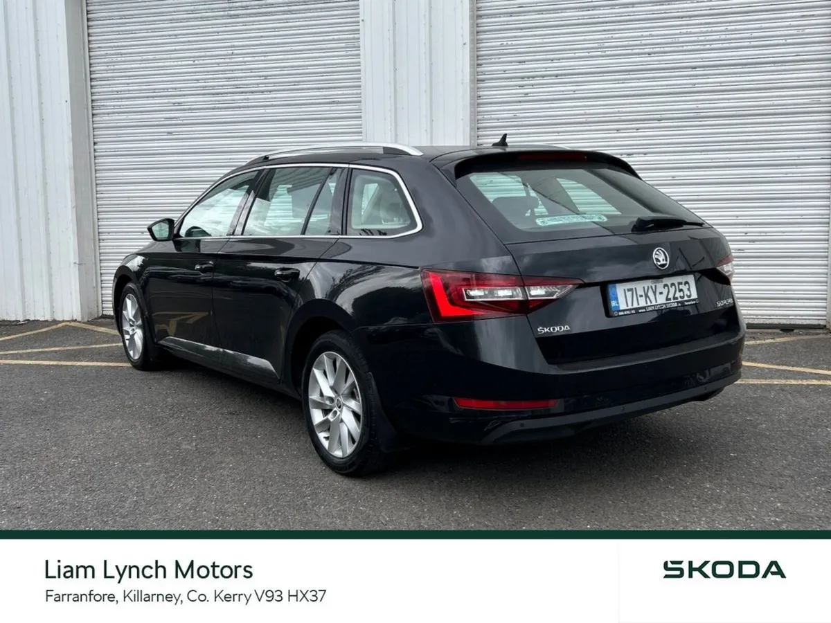 Skoda Superb Combi Style 1.6 TDI 120 BHP - Image 3