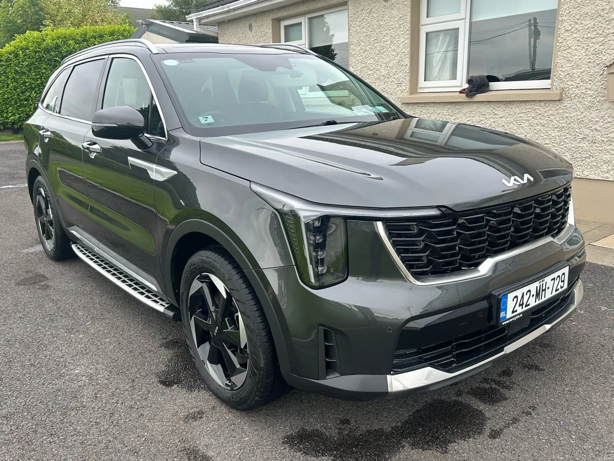 Kia Sorento 2024 diesel - Image 2