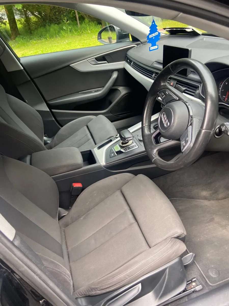 Audi A4 2016 - Image 3