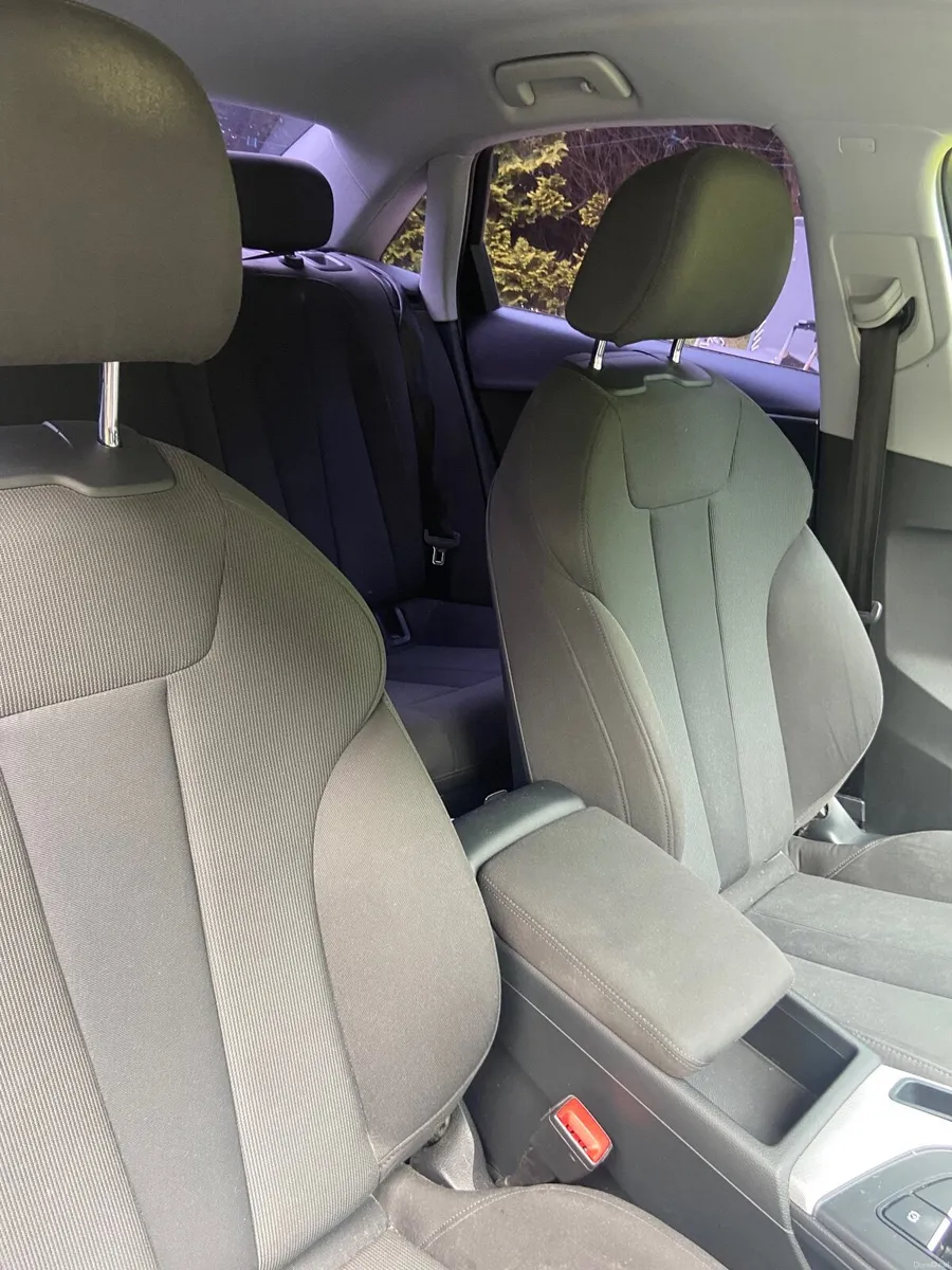 Audi A4 2016 - Image 5
