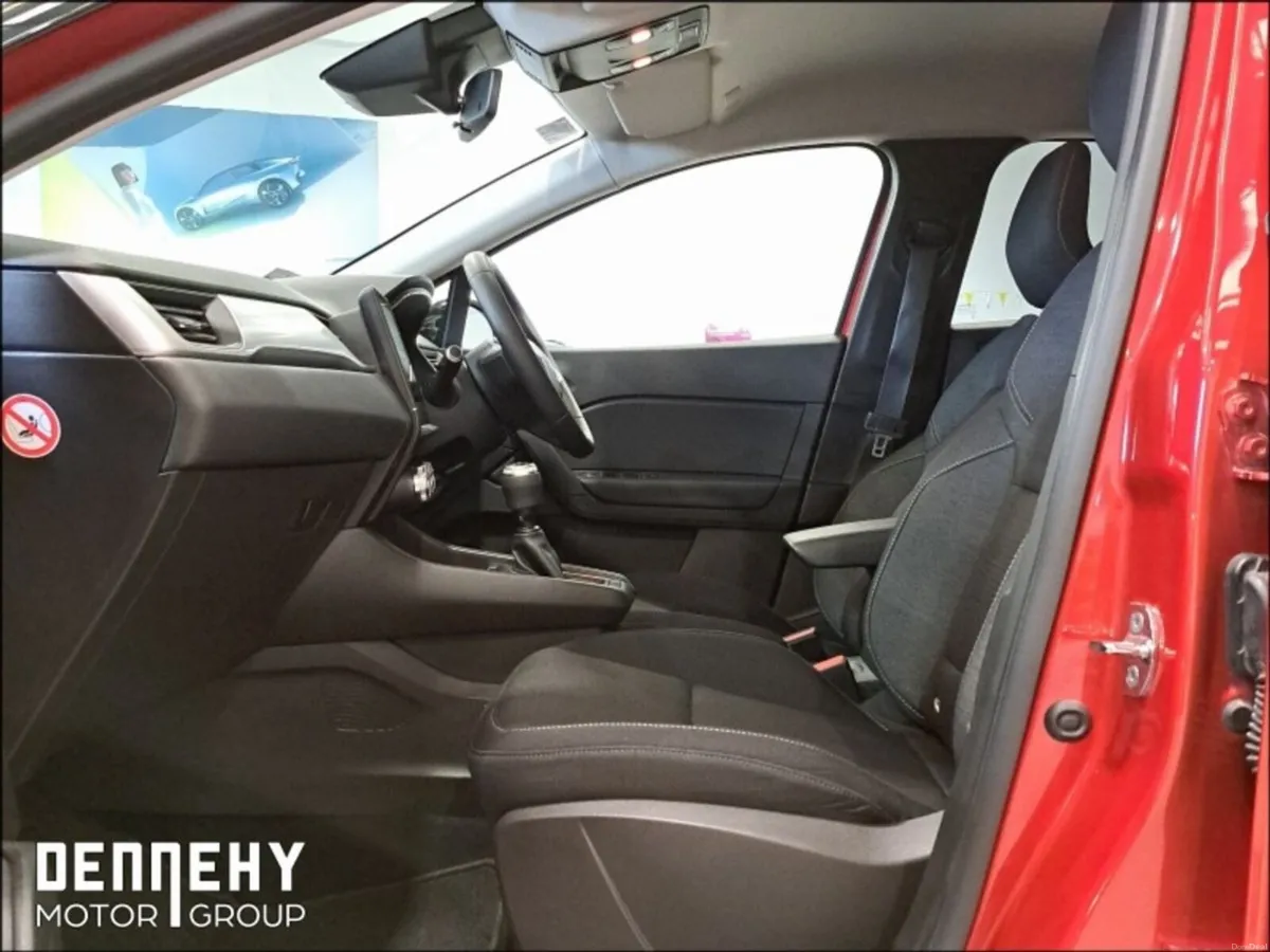 Renault Captur  TCe 100 Iconic 64.98 Euro p/w - Image 5