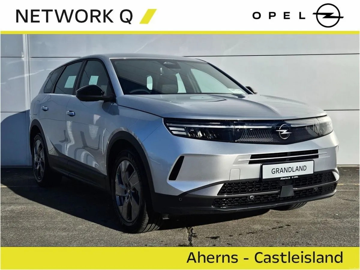 Opel Grandland Elegance PureTech 136 MHEV - Image 1