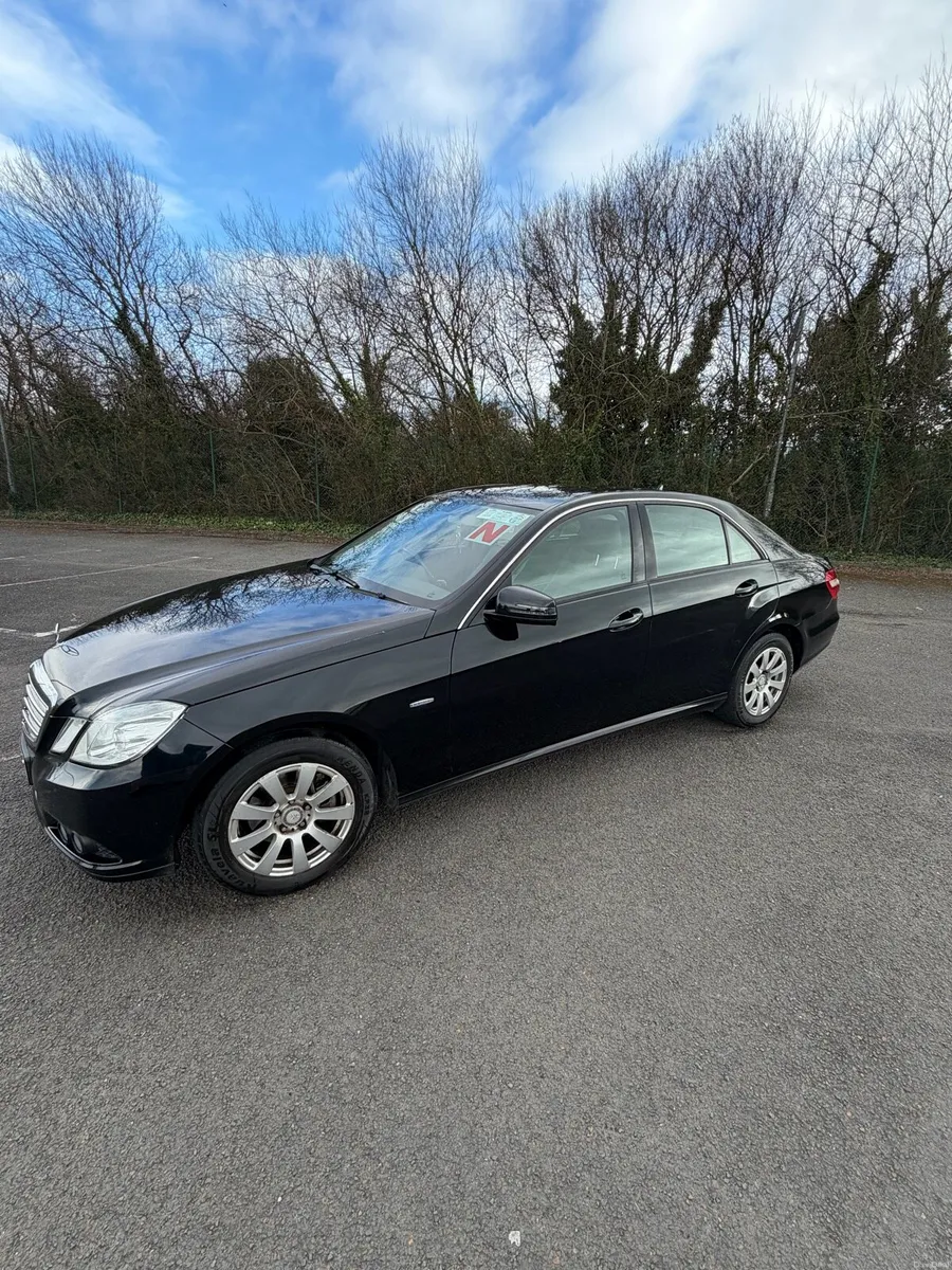 Mercedes E class 200 - Image 6