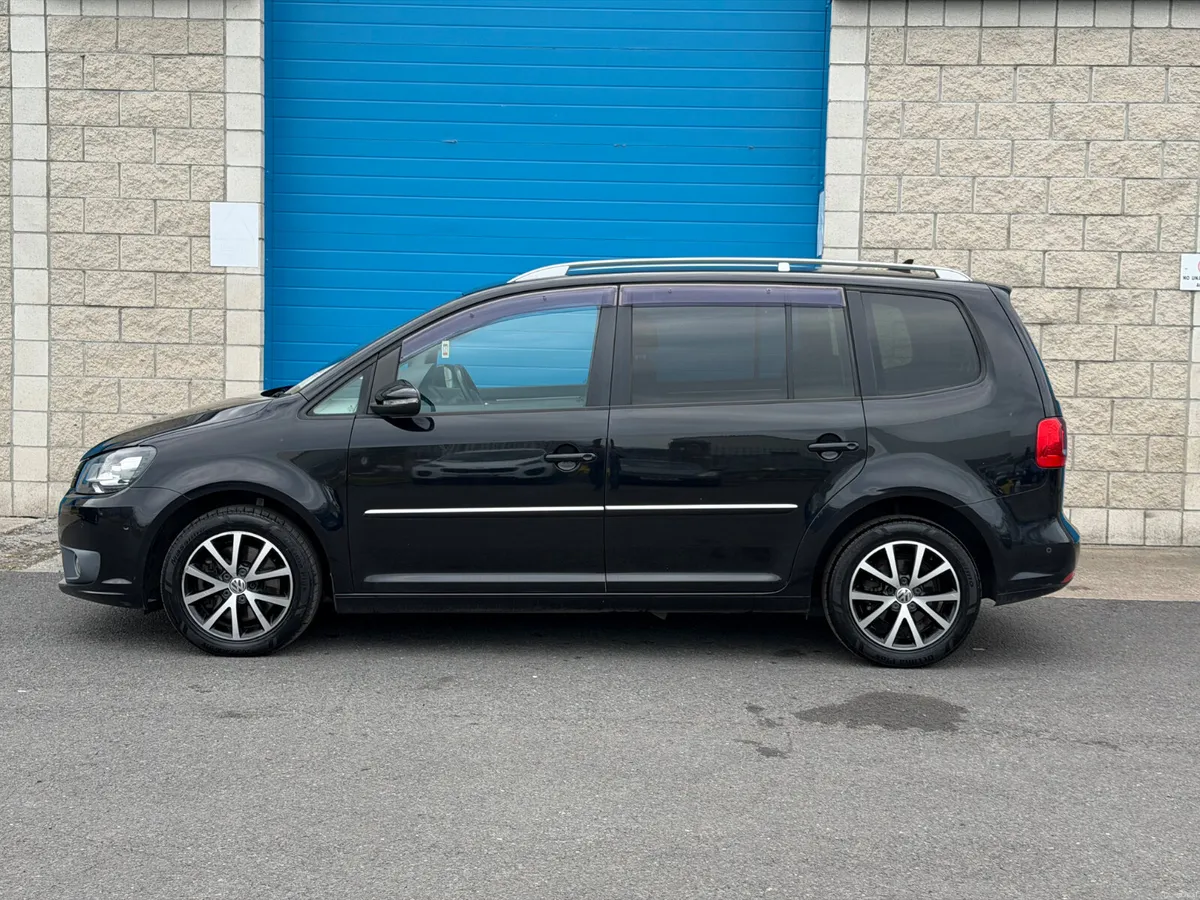 Vw Touran 131 Auto 7 Seats Highline !! - Image 4