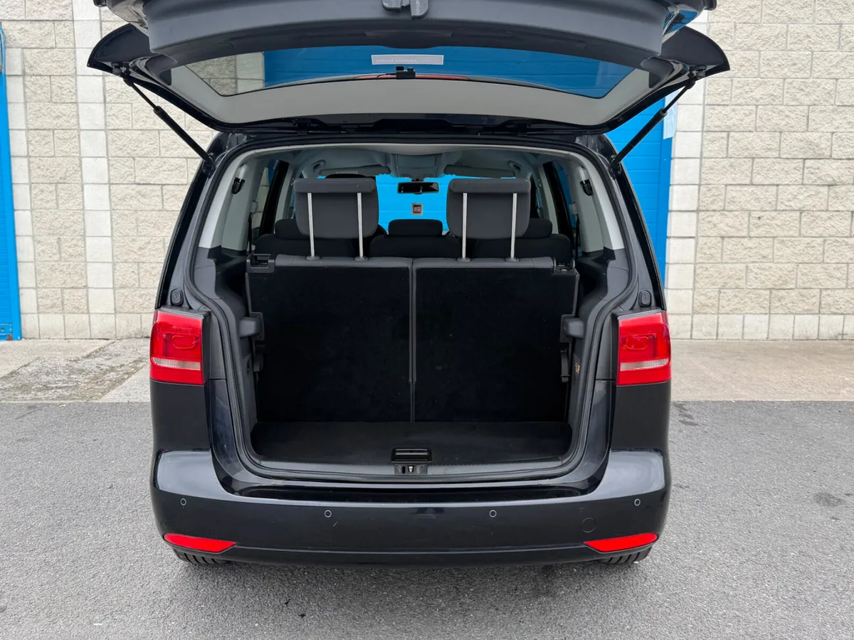 Vw Touran 131 Auto 7 Seats Highline !! - Image 6