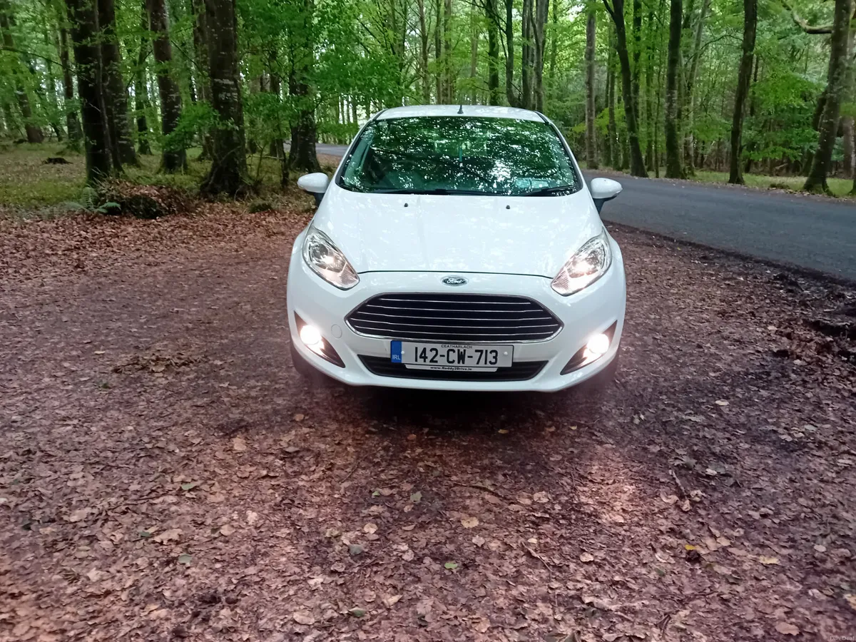142 FORD FIESTA , 1.5 TD ZETEC 5 DOOR MANUAL. - Image 2