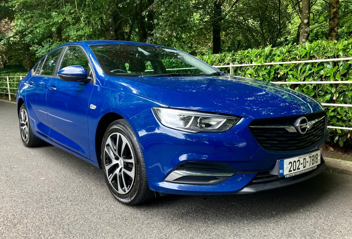 Opel Insignia  1.6 TurboD ecoTEC Deluxe Edition - Image 4