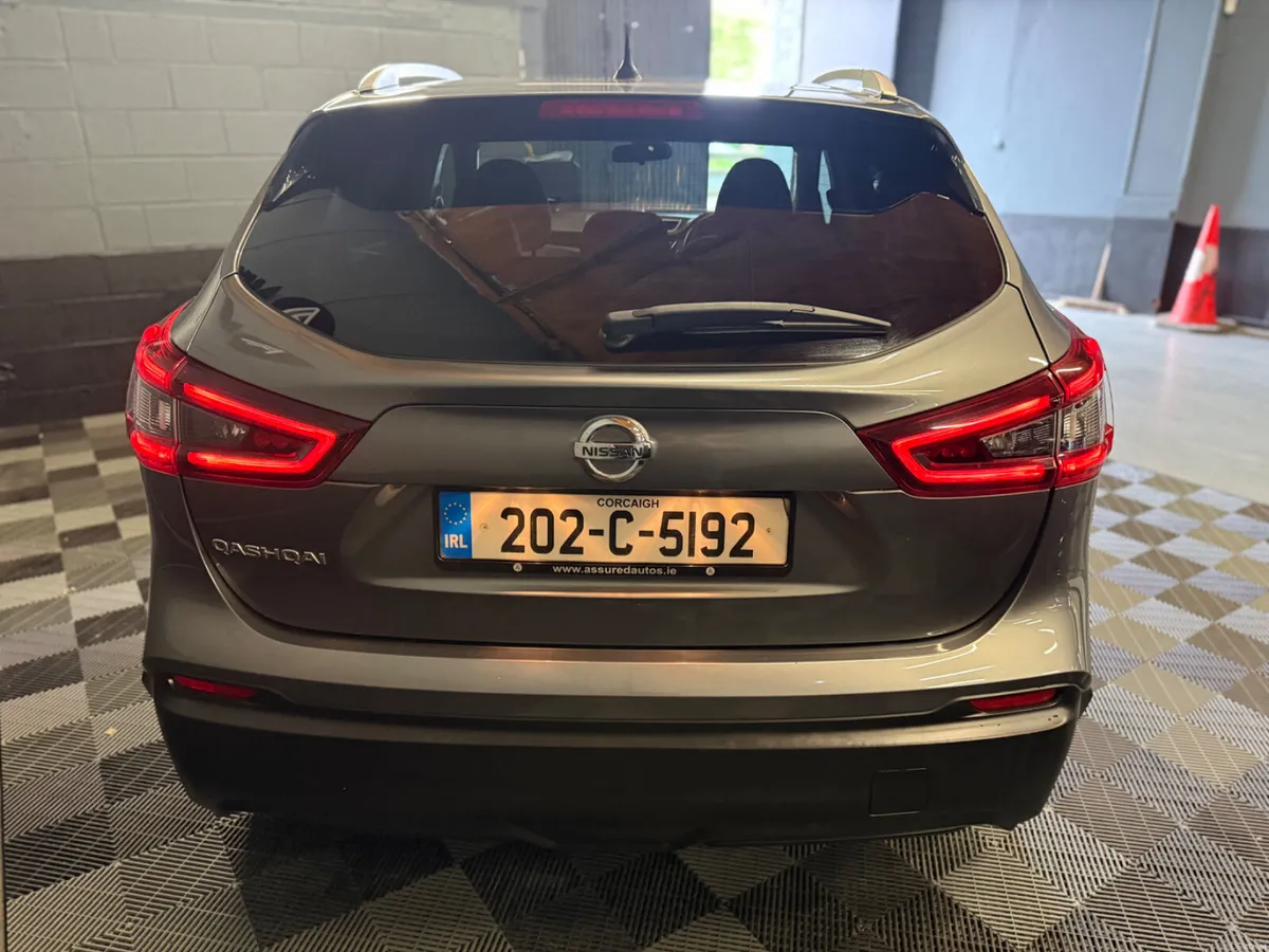 202 Nissan Qashqai 1.3 SE * V LOW KLMS * - Image 4