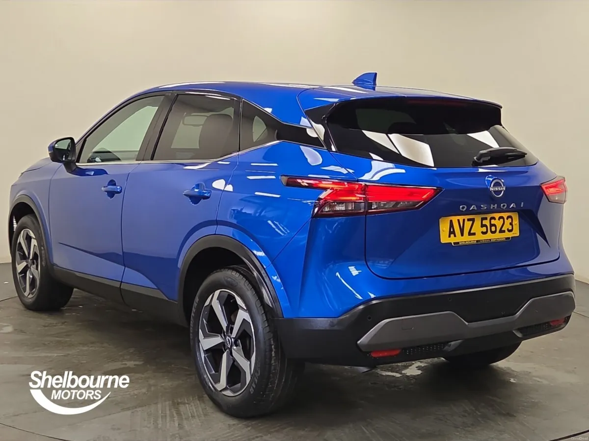 Nissan Qashqai Hatchback N-Connecta - Image 2
