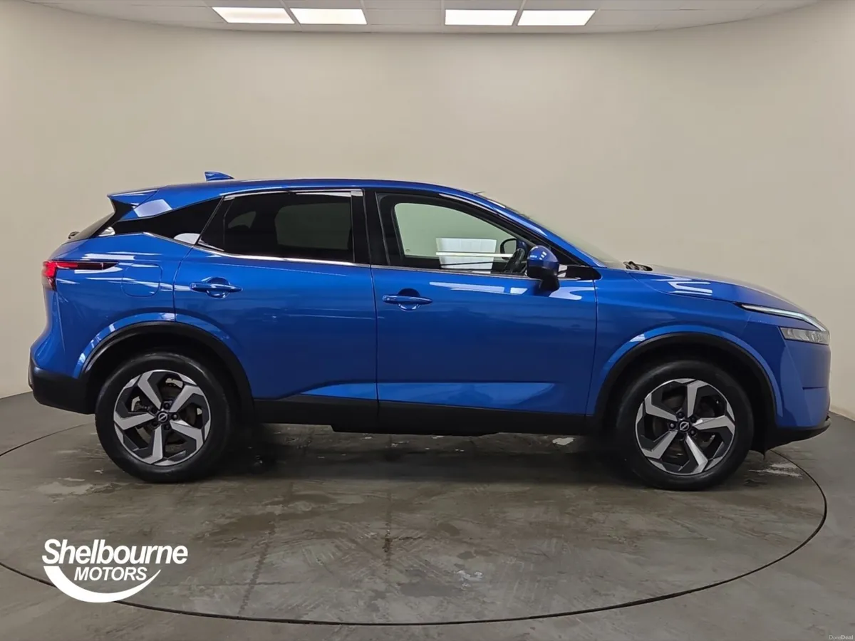 Nissan Qashqai Hatchback N-Connecta - Image 3