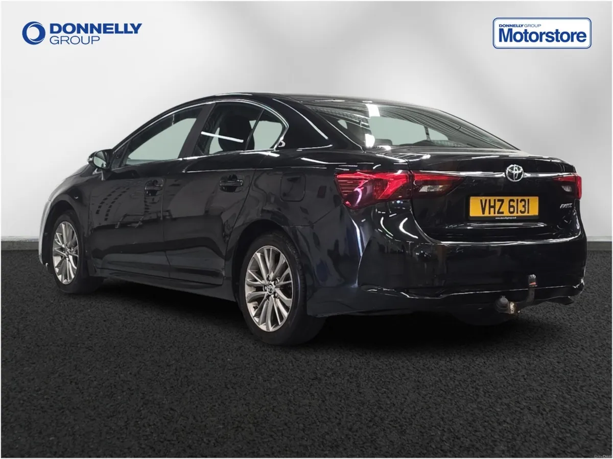 Toyota Avensis Diesel Saloon Business Edition - Image 2