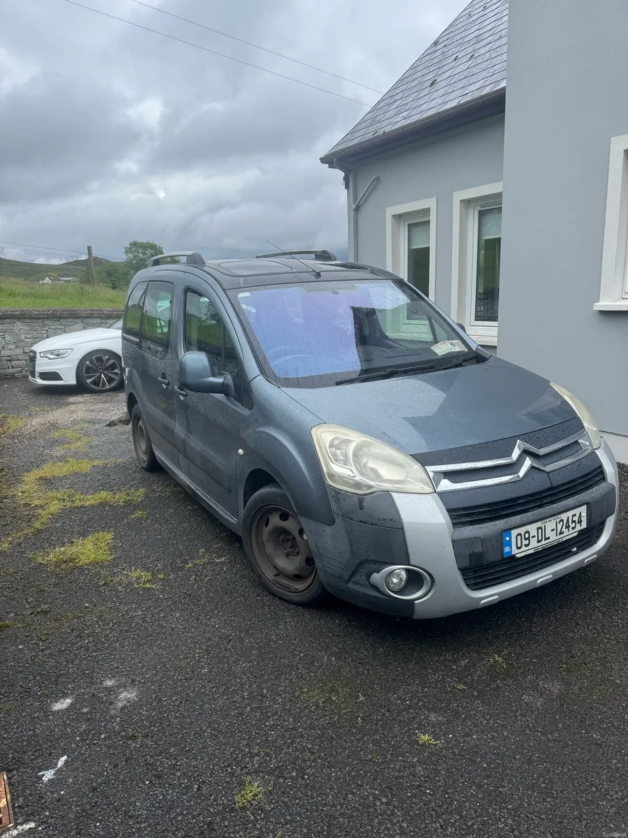 Citreon Berlingo 5 seater - Image 1