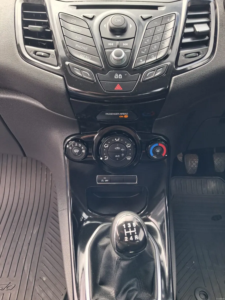 Ford Fiesta 2013 - Image 6