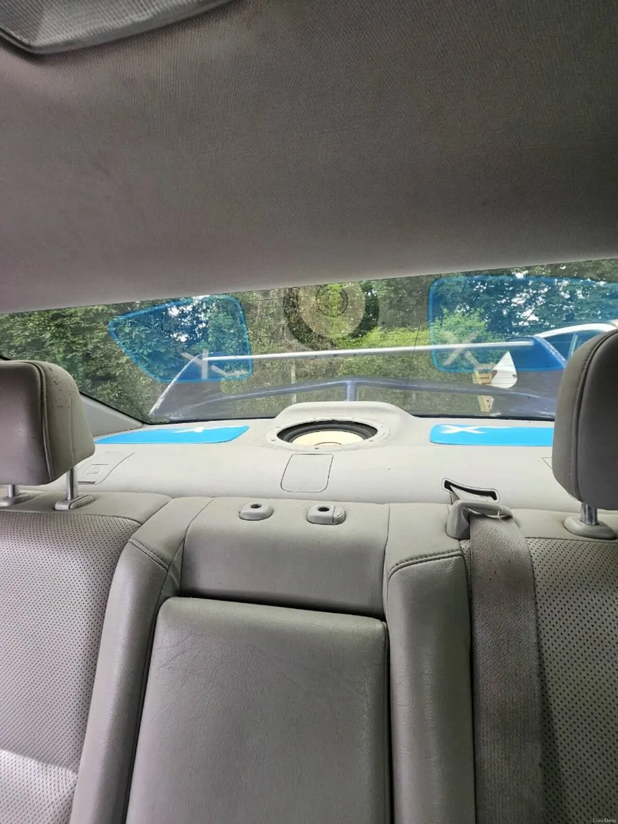 Car - Image 5
