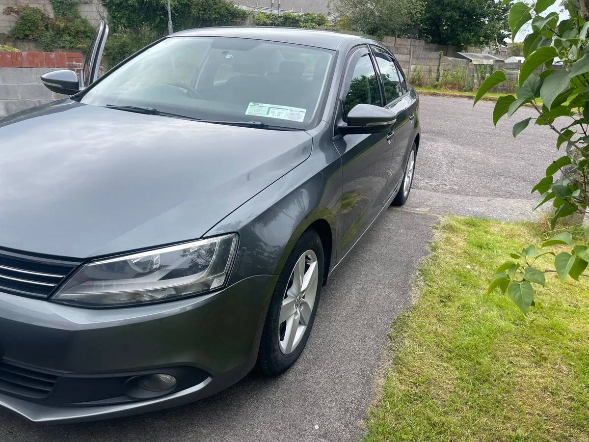 €4500  VW JETTA 1.6 TDI NCT 01/27 - Image 2