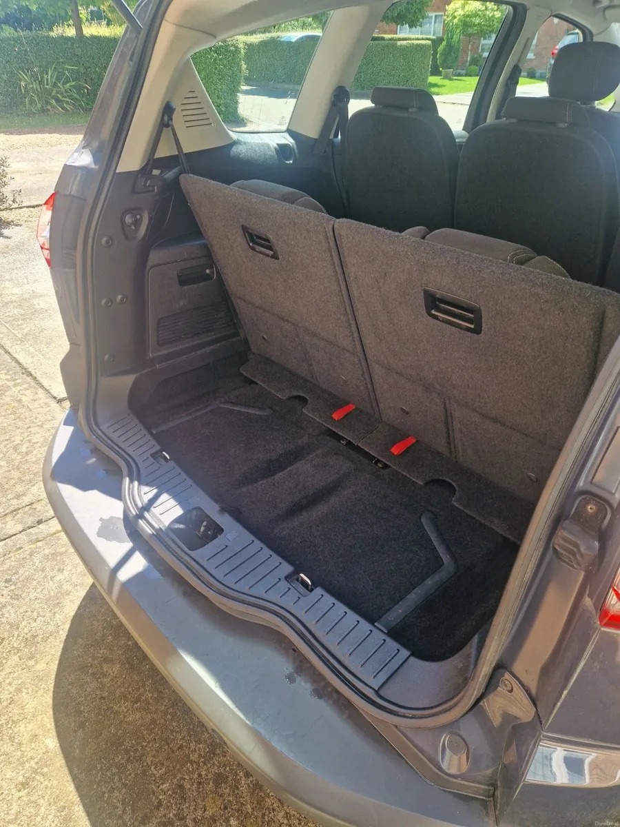 Ford S-Max 2012 - Image 3