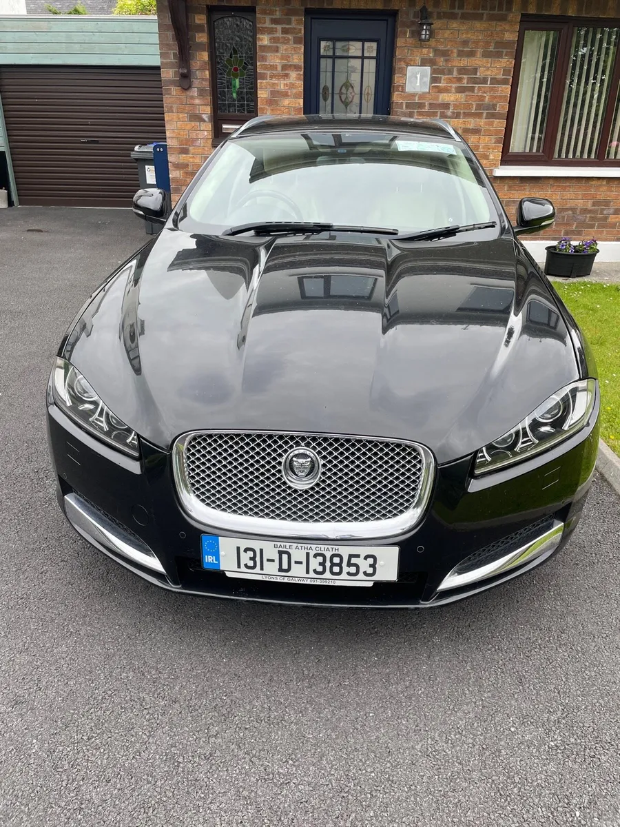Jaguar XF - Image 1