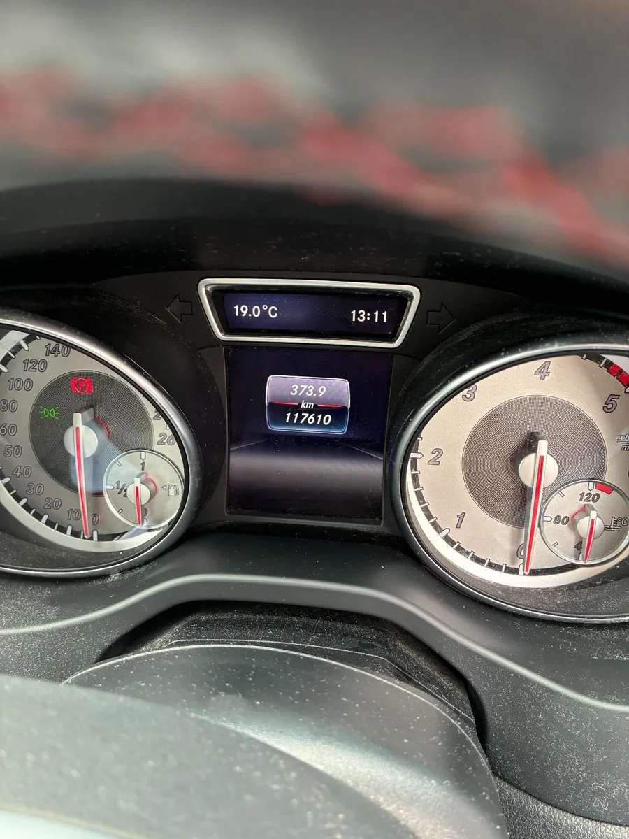 2016 Mercedes-Benz CLA 200 AMG - Image 2