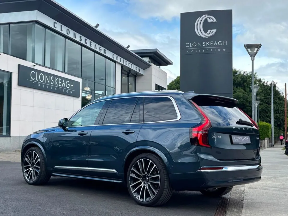 Volvo XC90 T8 ULTRA, 22 INCH ALLOYS, PAN ROOF - Image 4