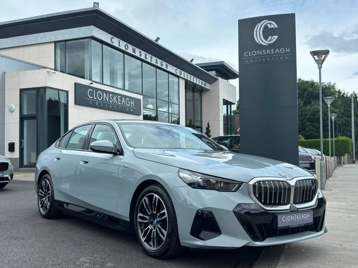 BMW i5 EDRIVE40 M SPORT - Image 1