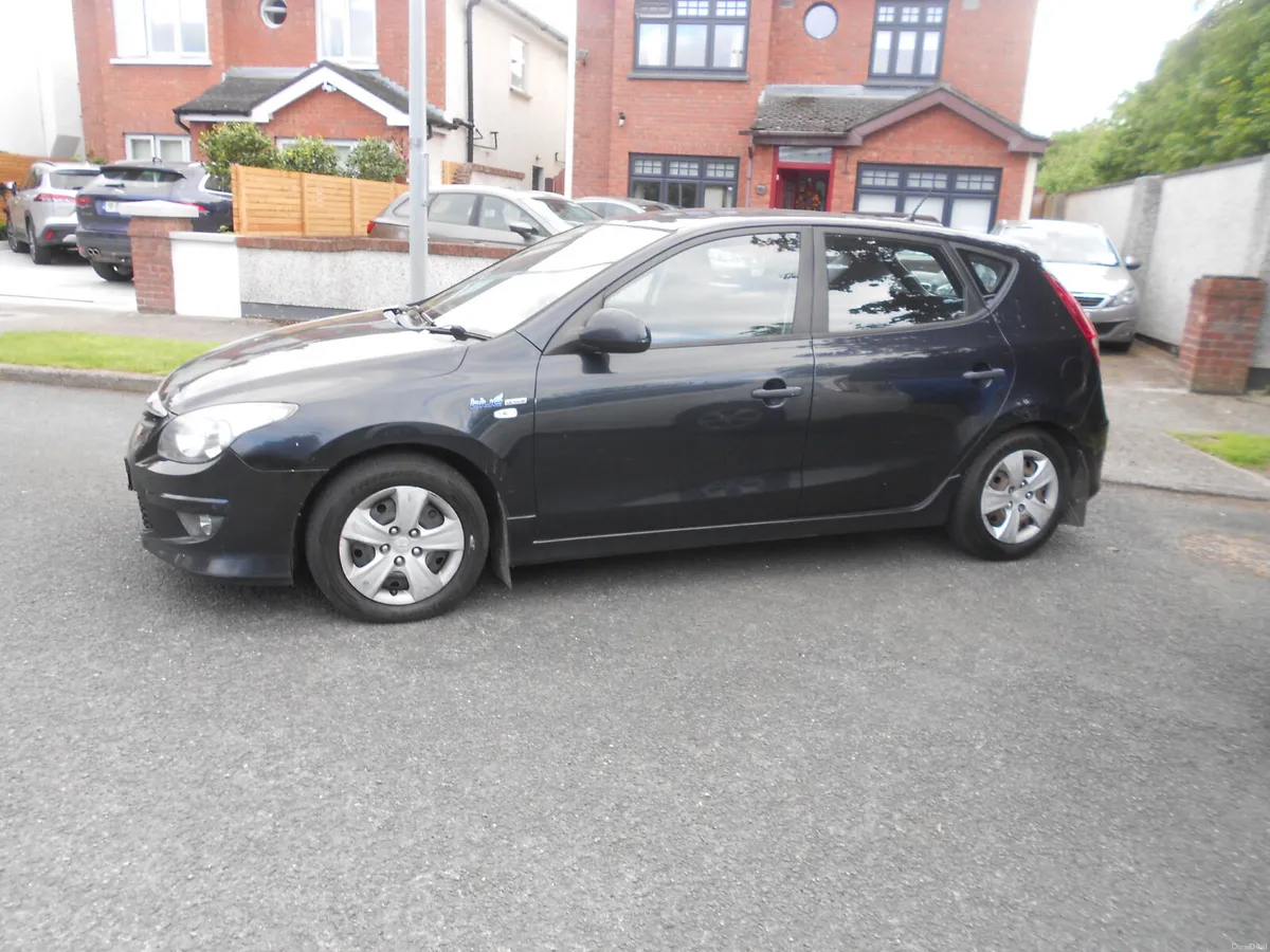 Hyundai i30 2011 - Image 3