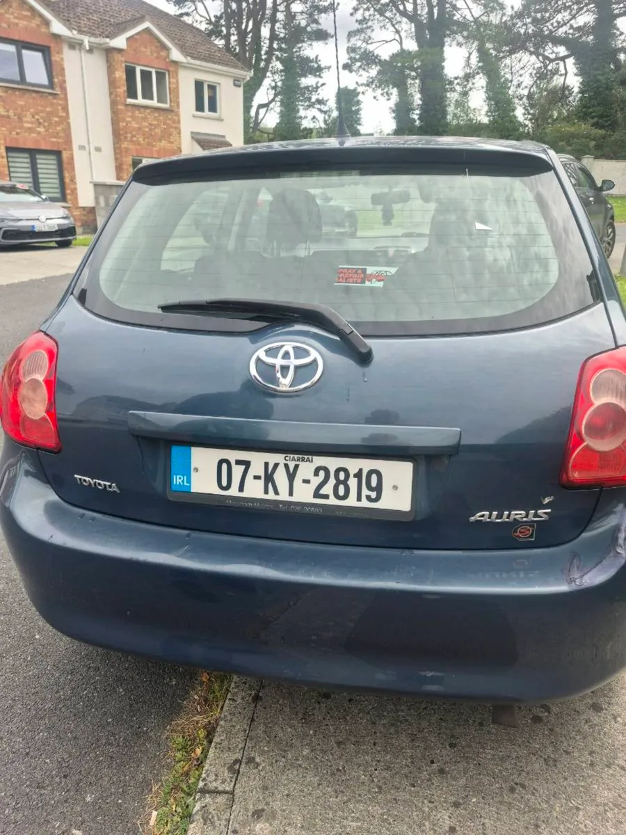 Toyota auris - Image 2