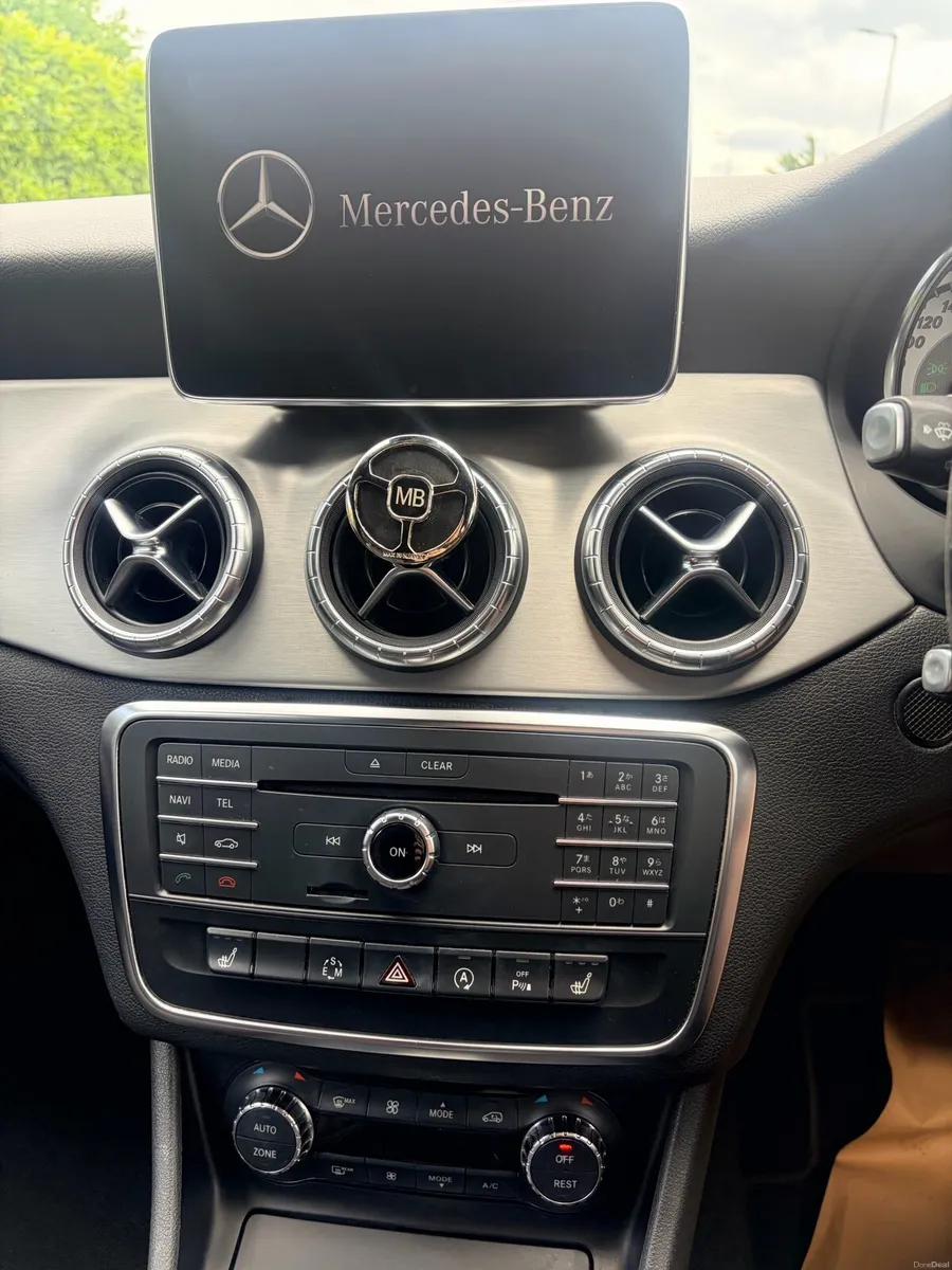 Mercedes cla 180 AMG - Image 6
