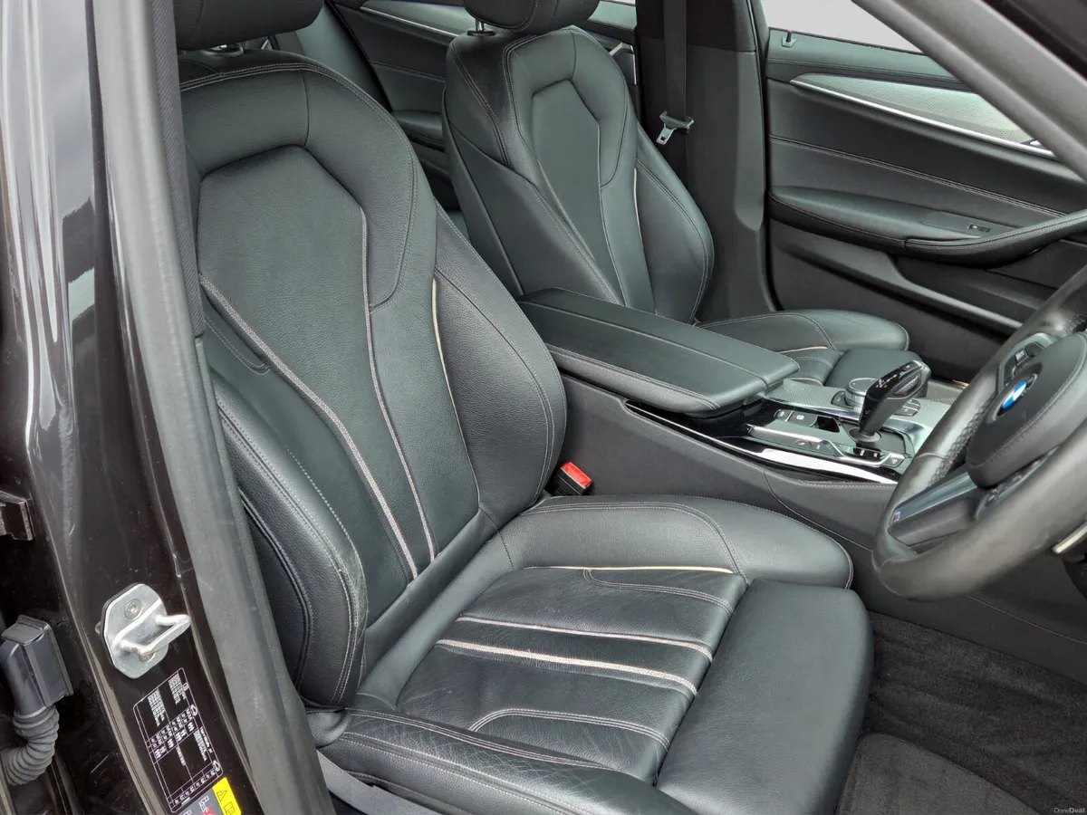 BMW 530E M SPORT - 172 - Image 6