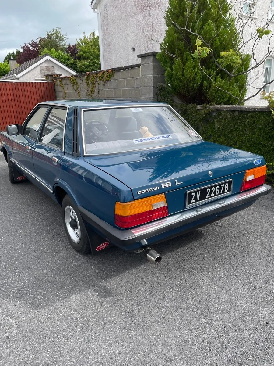 Ford Cortina 1981 - Image 2