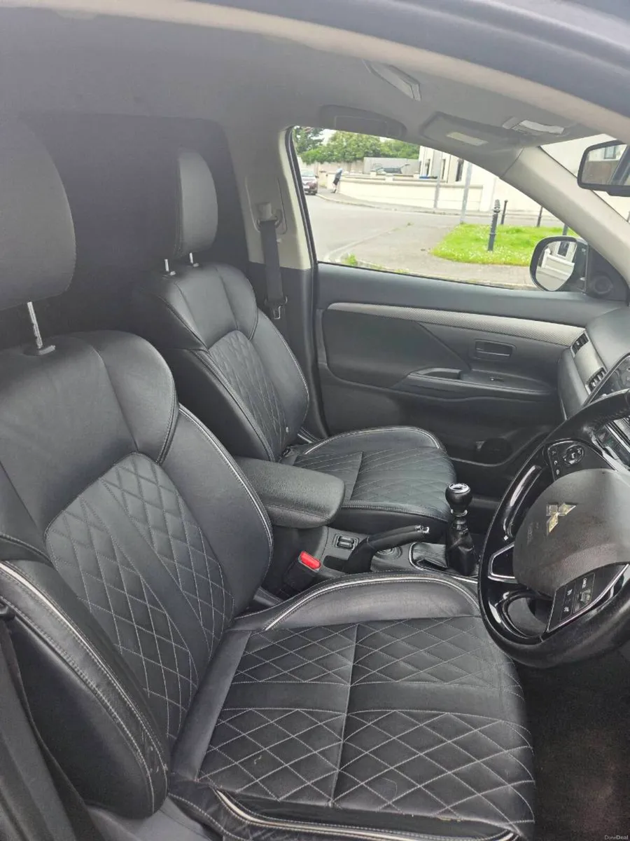 Mitsubishi outlander - Image 5