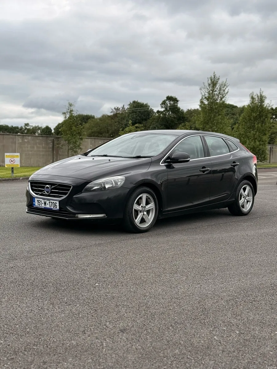 Volvo V40 1.6 diesel Fresh NCT - Image 1