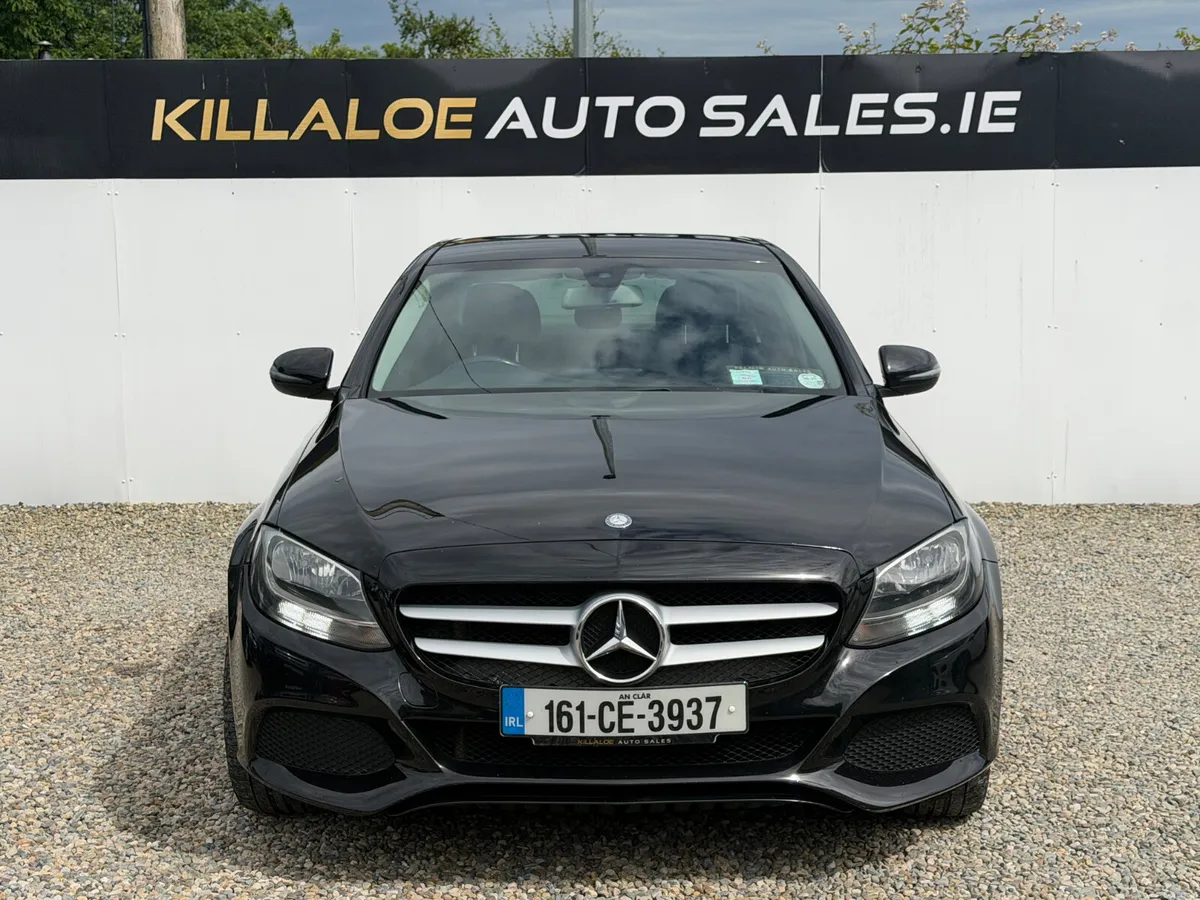 2016 Mercedes-Benz C-Class C220D 2.1D Automatic - Image 2