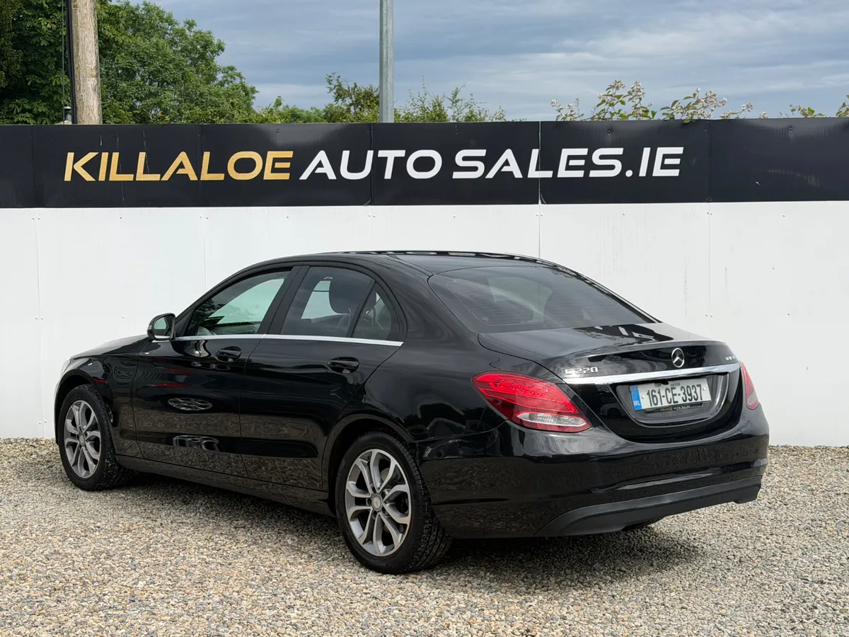 2016 Mercedes-Benz C-Class C220D 2.1D Automatic - Image 4