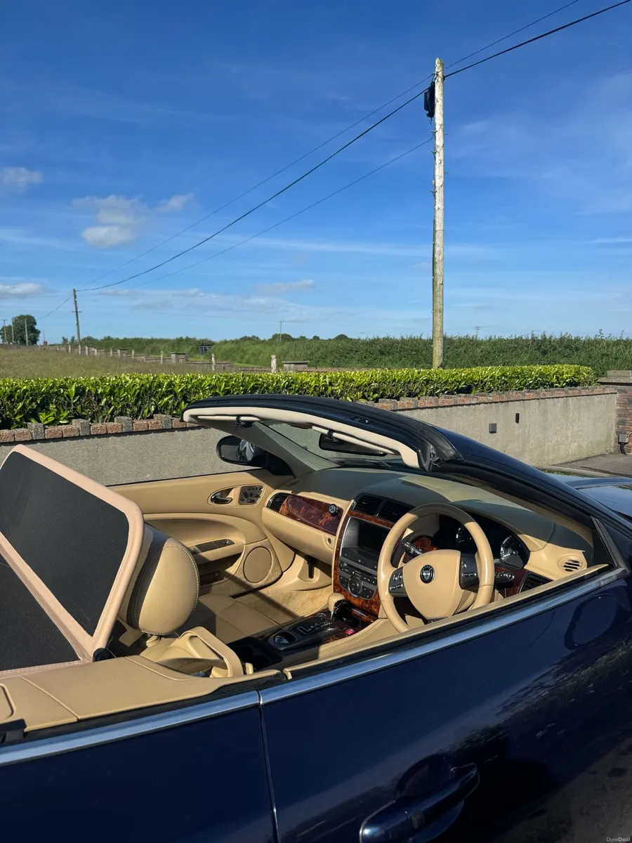 Car - Image 2