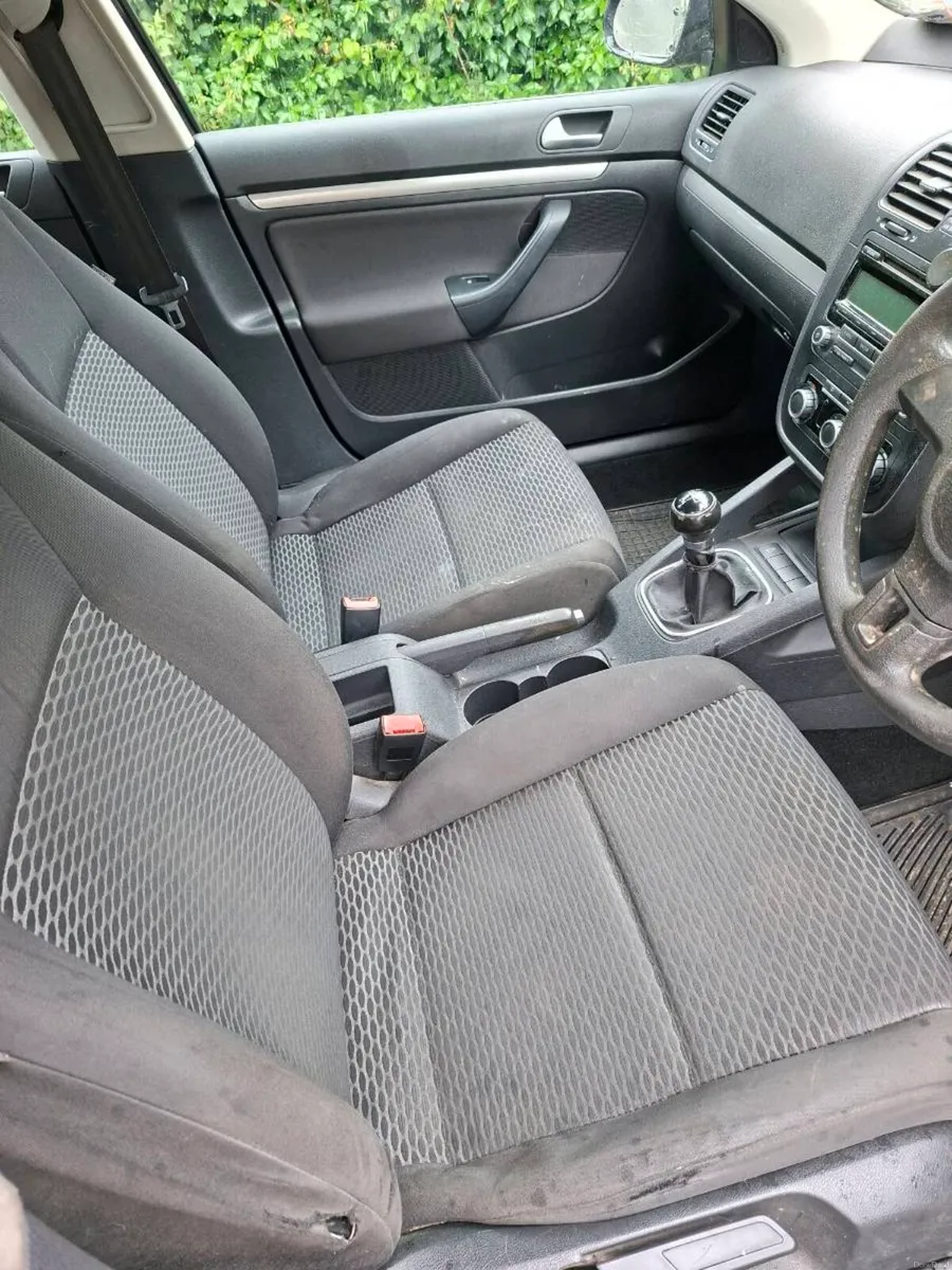 VW JETTA 2010 - Image 5
