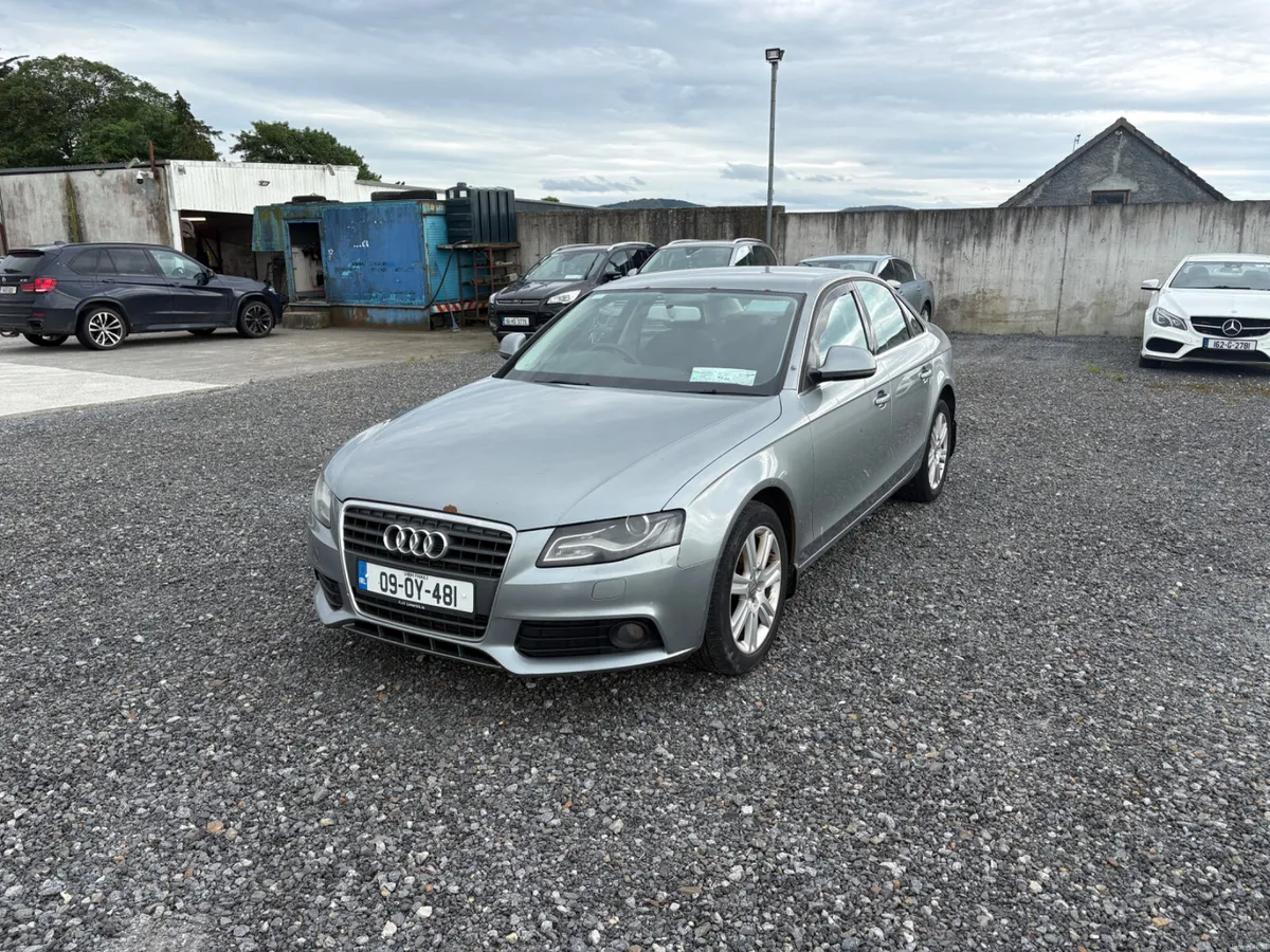 Audi A4 2009 - Image 1