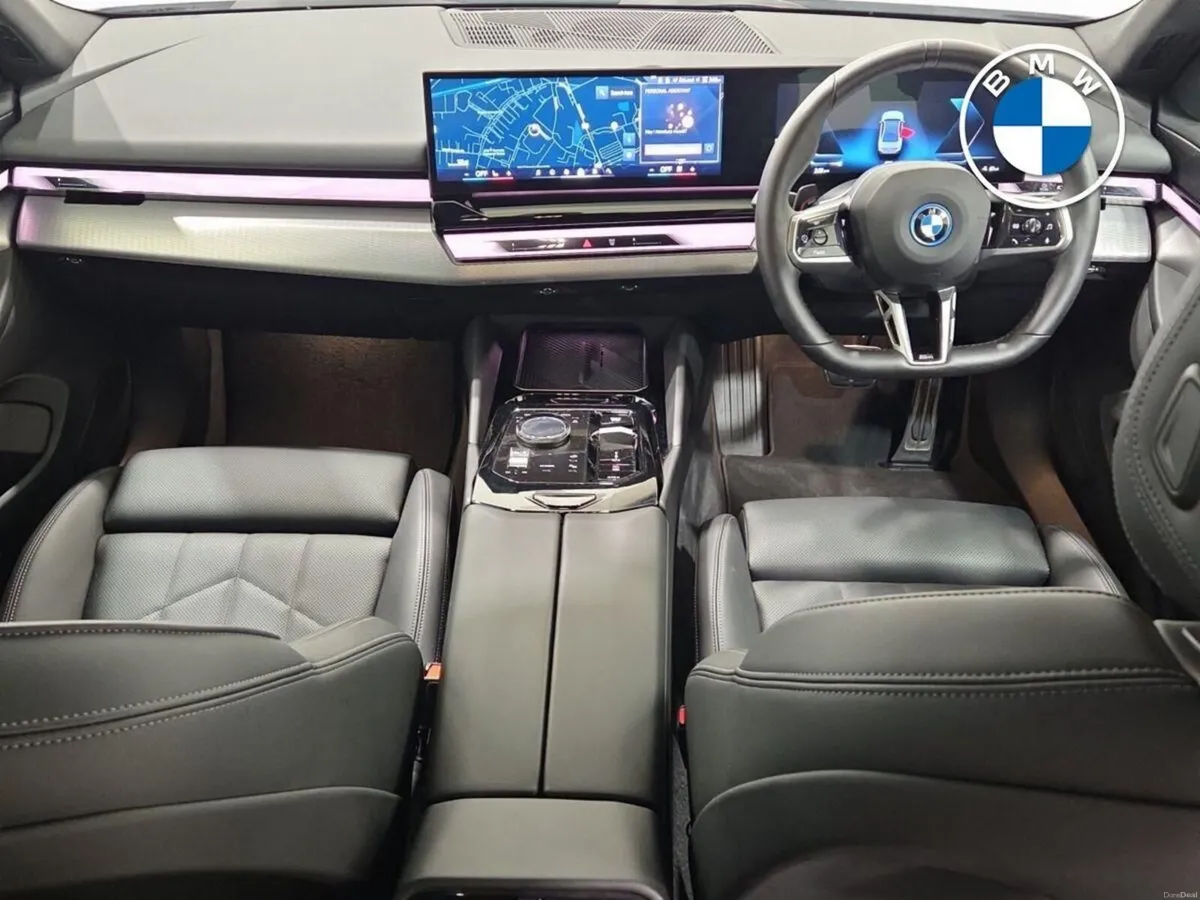 BMW i5 eDrive40 M Sport Saloon - Image 4
