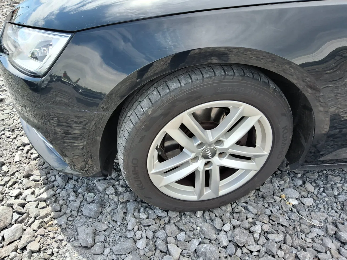 Maindealer Auction Unreserved Audi A4 2016 - Image 3