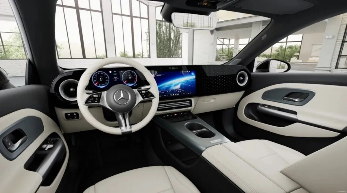 Mercedes-Benz CLA CLA 200 SALOON PROGRESSIVE LINE - Image 2