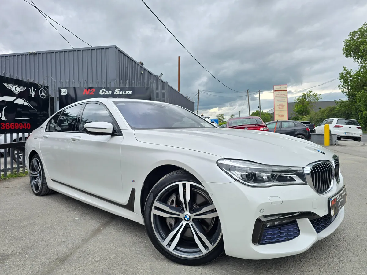 BMW 7-Series 2017 - Image 1