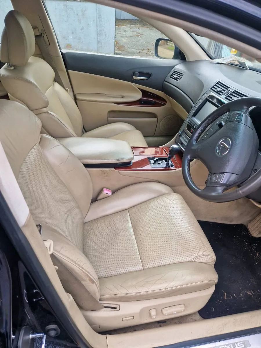 Lexus gs 300 - Image 1