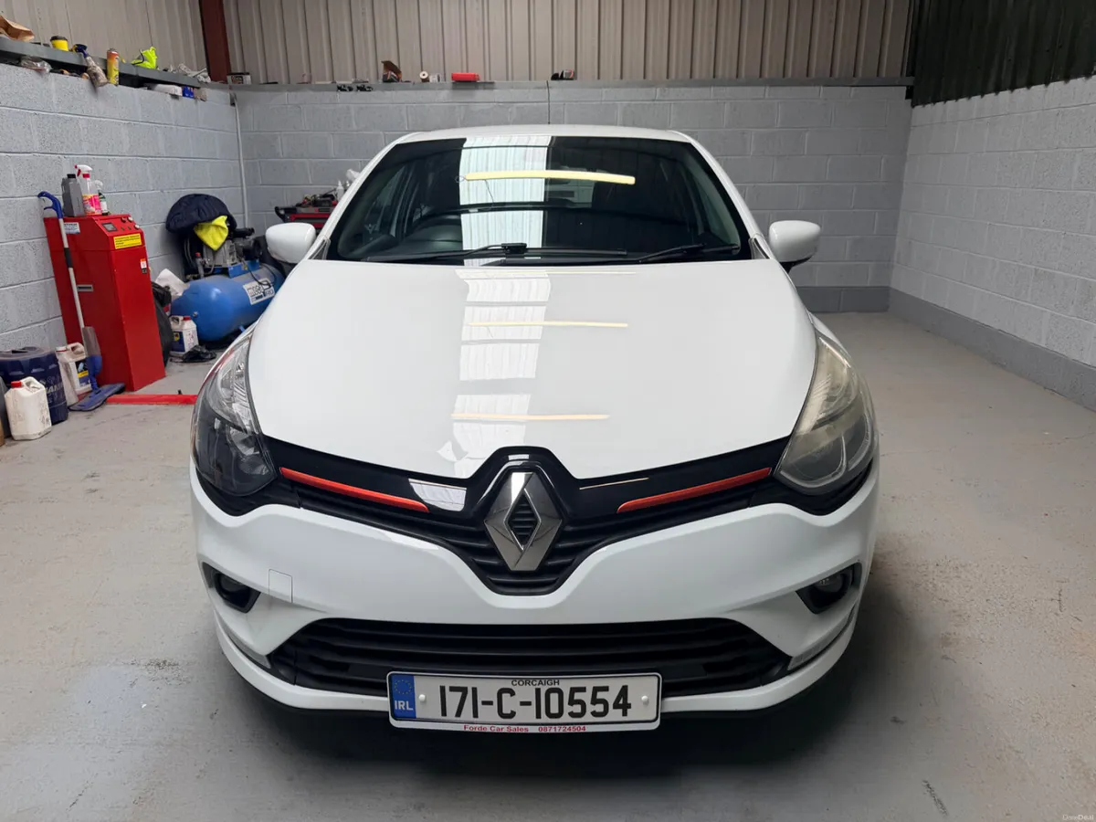 Renault Clio 2017    Great Spec ! - Image 3