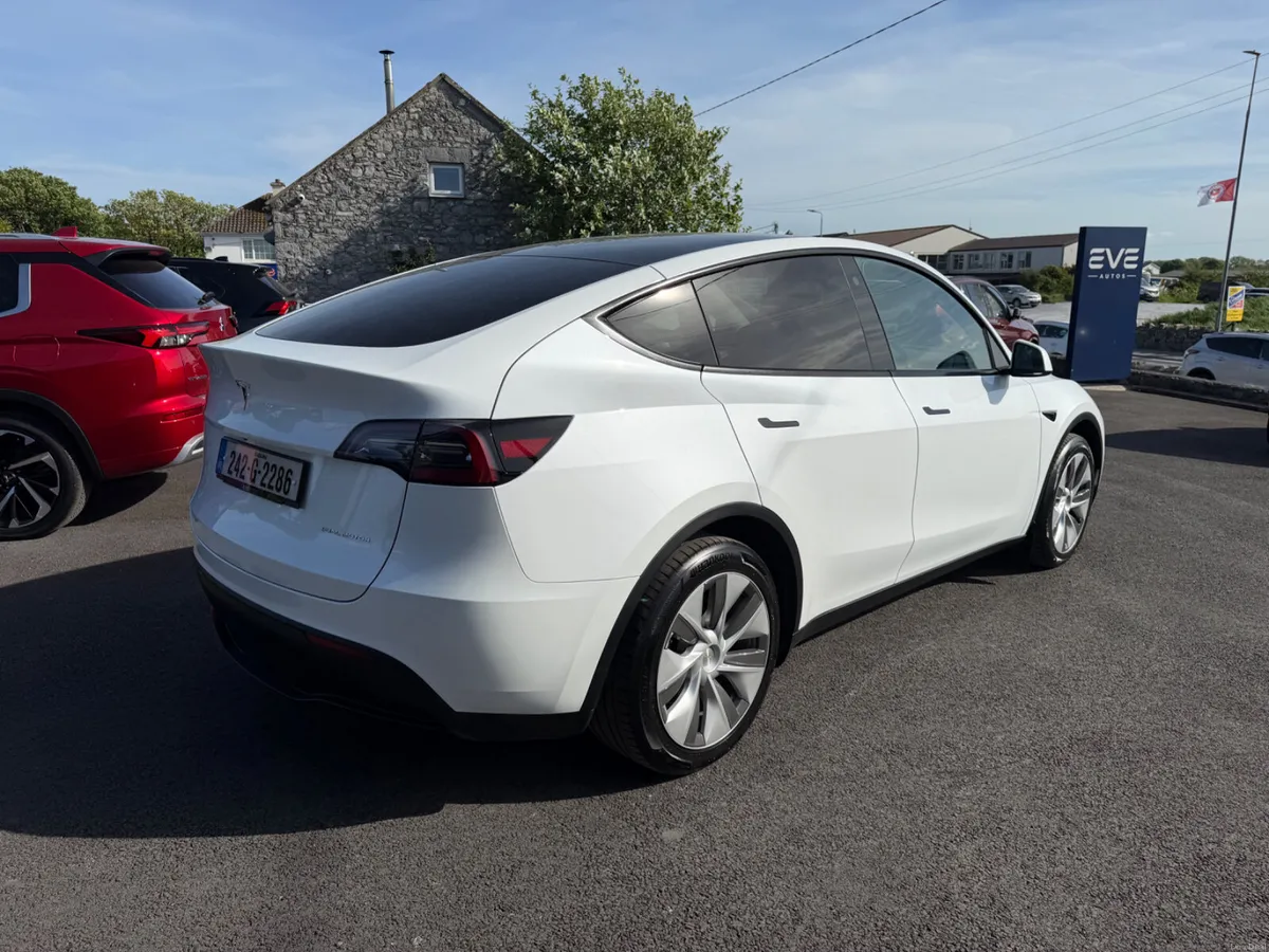 Model Y - Long Range - Dual Motor - Image 3