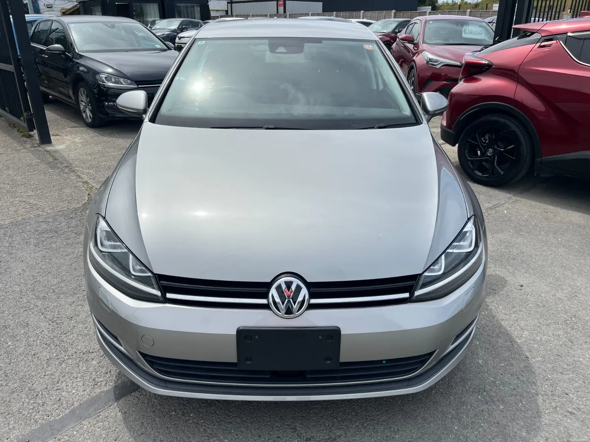 VOLKSWAGEN GOLF 2016, 1.2 TSI 5DR AUTO LOW KM - Image 2