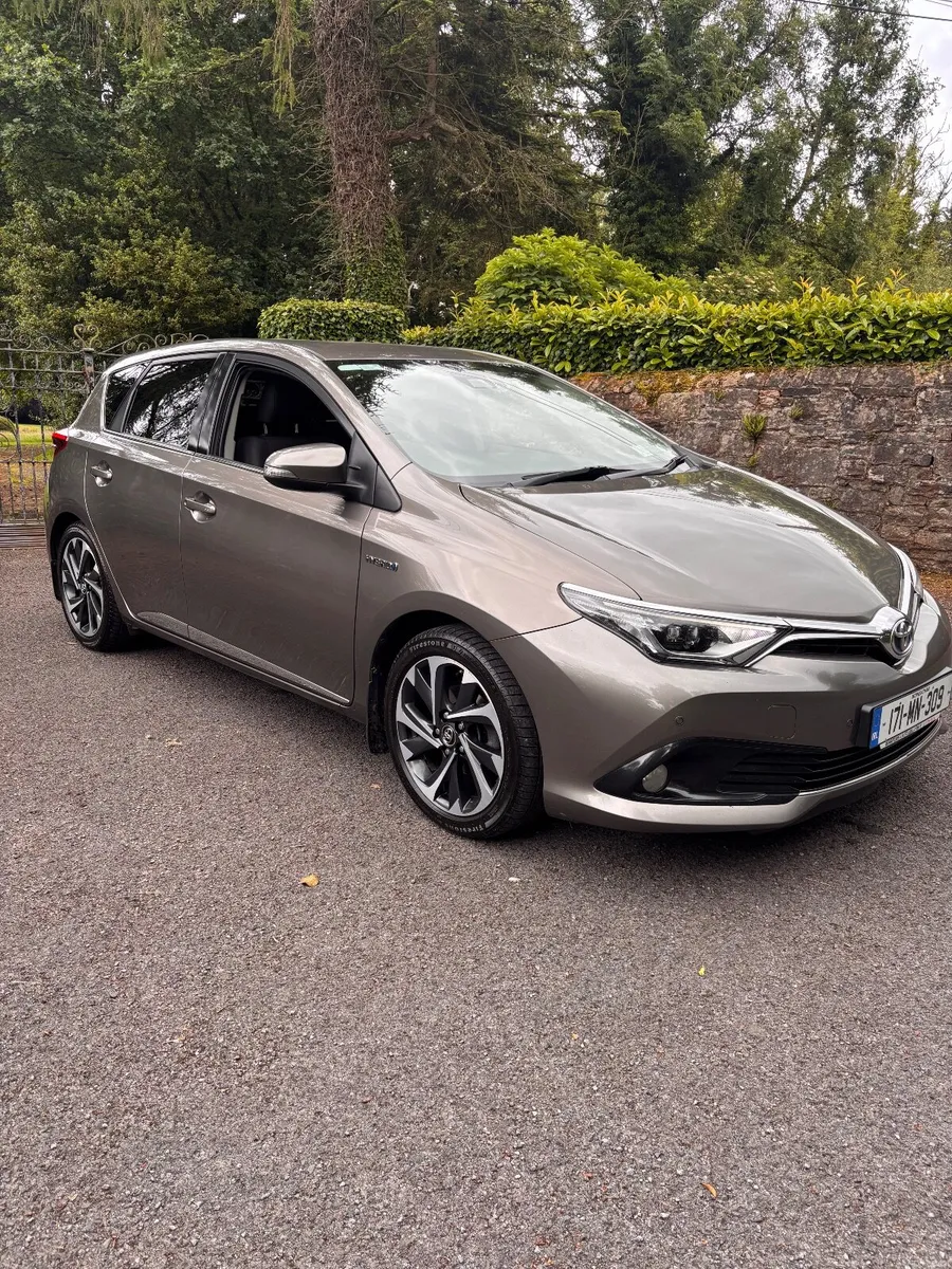 2017 Toyota Auris 1.8 Hybrid Automatic - Image 4