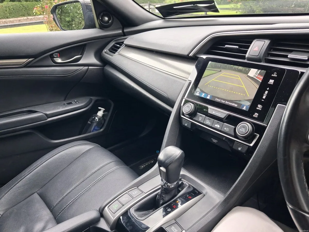 Honda civic - Image 5