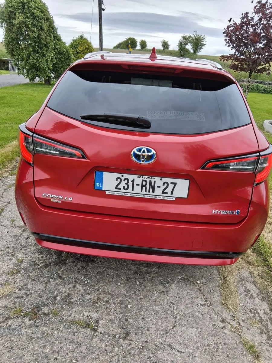 Toyota Corolla 2023 - Image 2