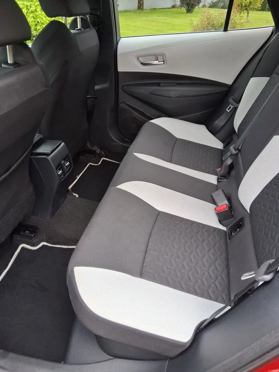 Toyota Corolla 2023 - Image 4