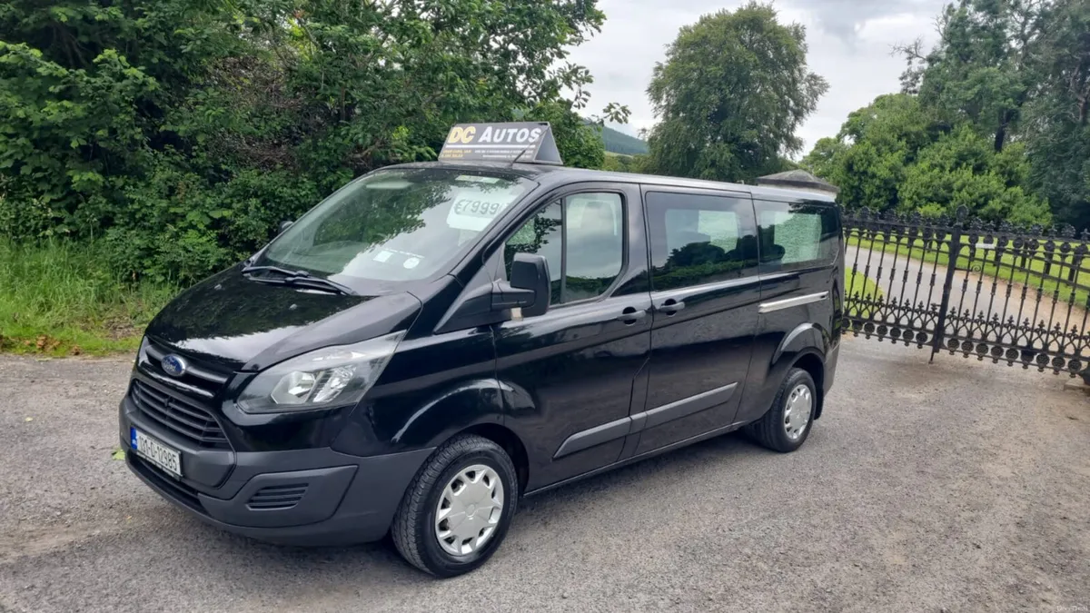 Ford Transit CUSTOM 9 SEATER - Image 1