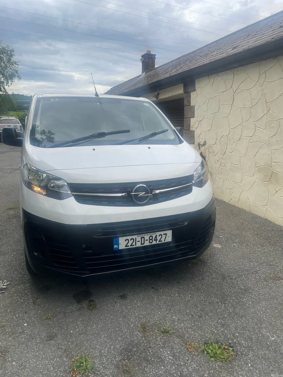 Opel vivaro very low mileage - Image 2